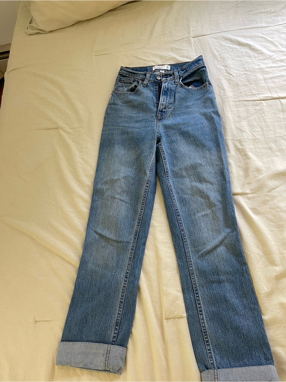 Abercrombie Classic High-Rise Straight Leg Jeans - Light Blue